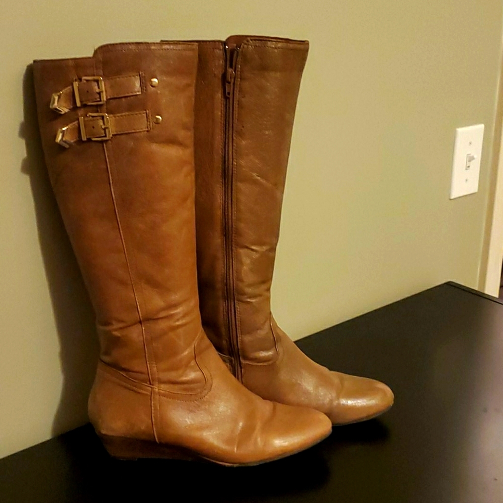 Steve Madden kitten heel boots